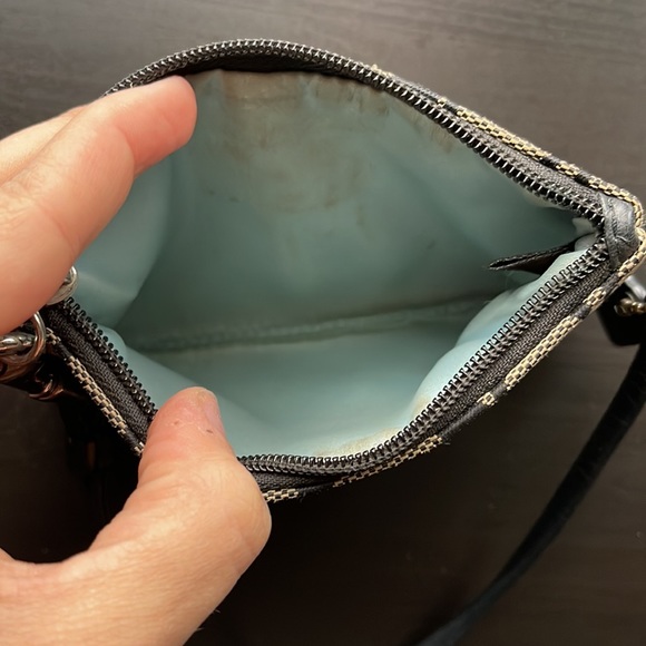 COPY - Coach Signature Print Black and Tan Wristlet Wallet Purse - Picture 6 of 7